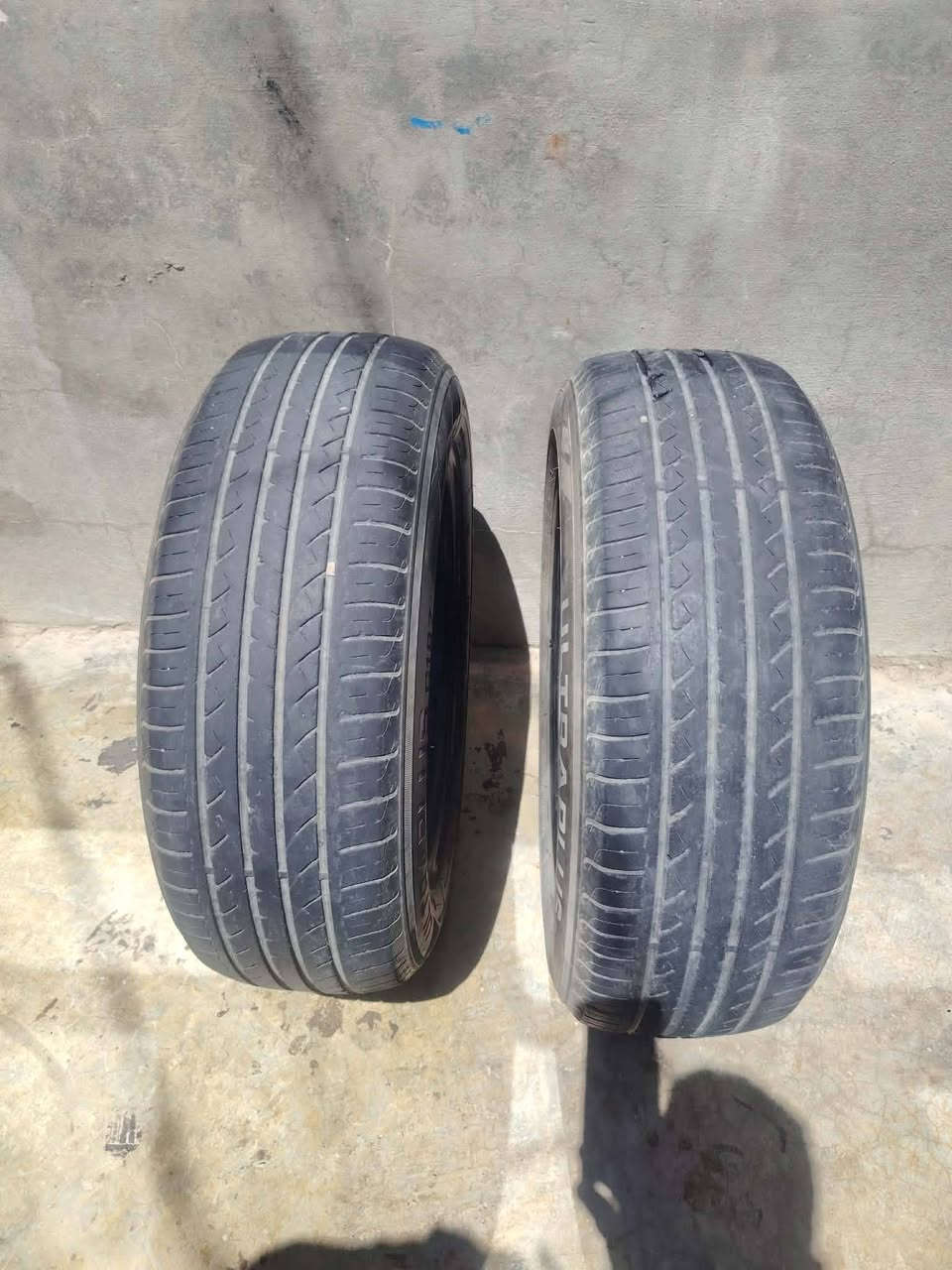 زوج تايرات نص عمر انضاف حجم 16/60 /***********
