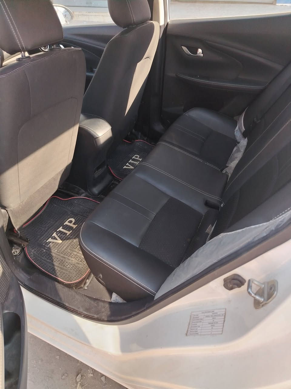 شانجان. ال 7. 2020 أربيل مكانها بغداد الأمين ***********  ماشيه 113 بيها حالوب خفيف السياره مكفول من الضربه بيها شخوط دعاميات السياره خير من الله كفاله گير ومحرك تخم تاير شغل واطلع وين متريد السعر 87 ورقه قفل قفل.
