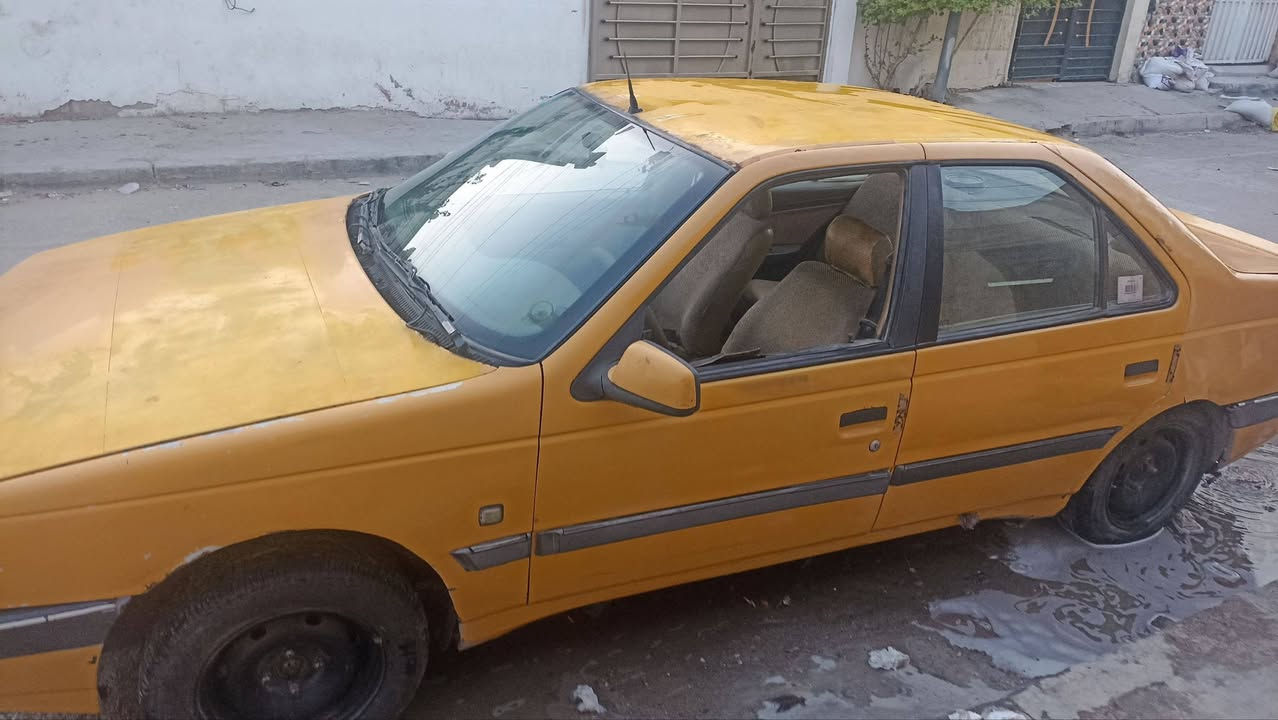 بيجو لميس 13 405
سنوية ساقطة راعية يدور تحويل موجود 
كير جديد صدر جديد  تخم تاير جديد 
تبريد شغال  فلنجات جدد دسكات جدد  نكرة سلف ما تأخر 
هيئة مصفرة
سعر 25 و بي مجال 
مكاني بغداد الدورة حي اسيا 
رقم التلفون ***********
