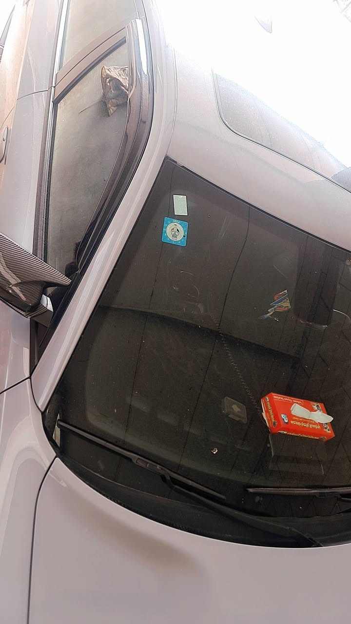 جارجر لون اسمنتي كلين بدون حادث 
محرك ٦سلندر GT
فول من غير رادار 
ماشيه ٤٠ فقط
رقم بغداد 
اتصال على رقم ***********
