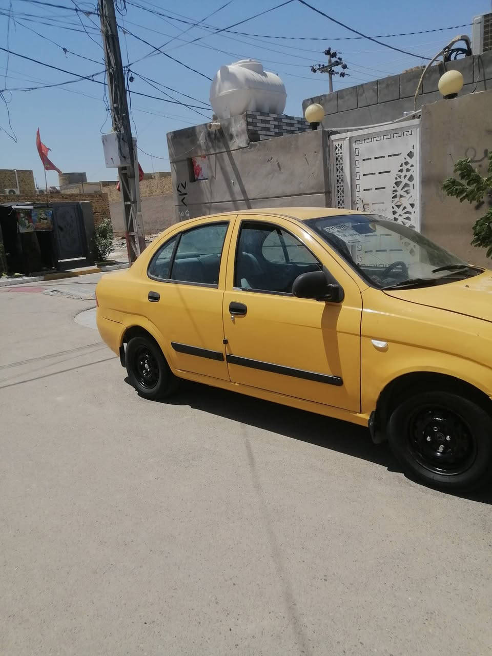 طيبه موديل ٢٠١٥رقم انكليزي بسمي جاهزه من كلشي تخم تاير جديد بيهه جاملغ تبديل فقط الباقي كفاله عامه التبريد مايشتغل بي ليك كمبريسر جديد ع الفحص.... مكاني ديوانيه حي الشرطه سعره ٣٢ورقه.. ***********
