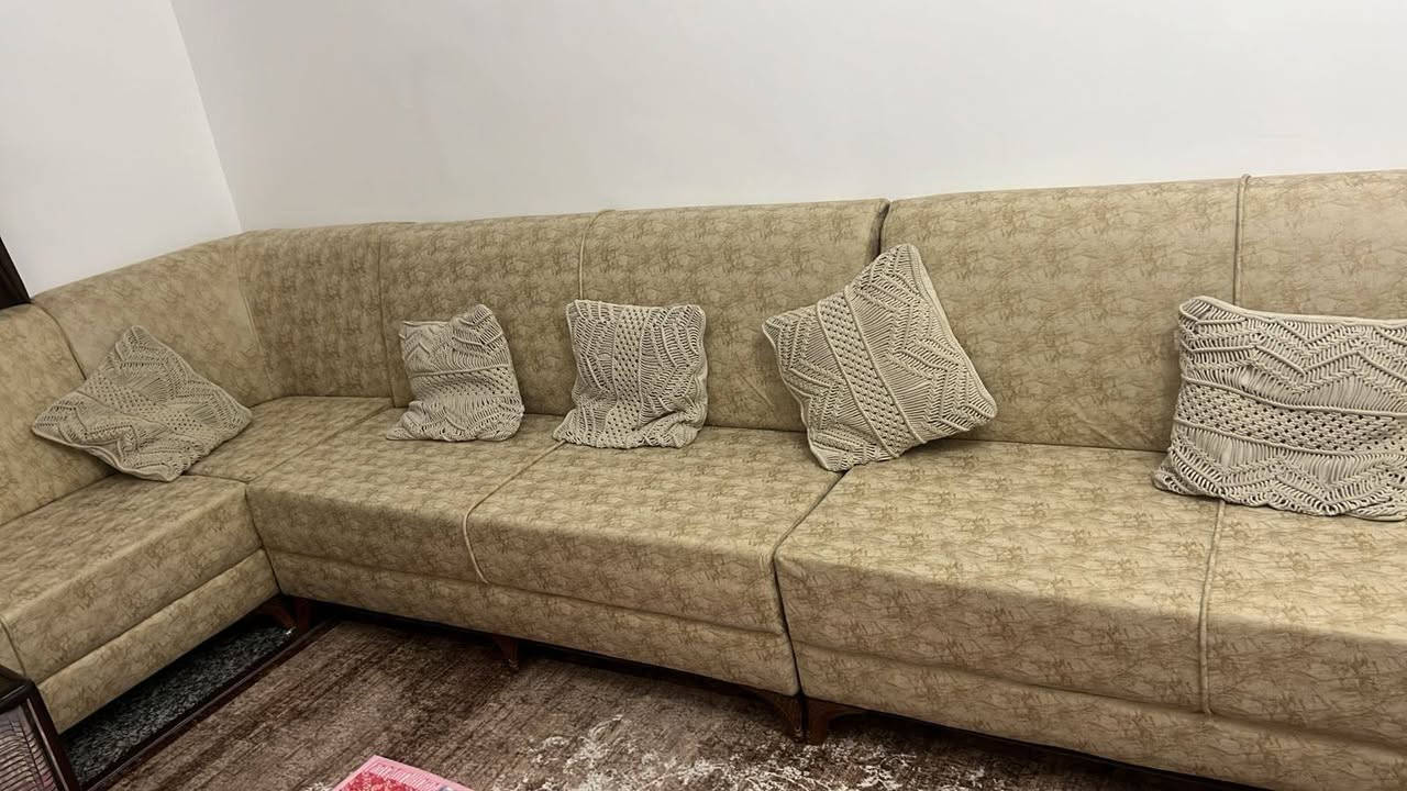 دوشمة الأثاث التخم التركي او العراقي او المصري زور الصفحة وشوف الشغل العنوان بغداد شارع فلسطين الفرع الثاني الطالبية نعمل لكافة المناطق الاتصال وتساب ***********
