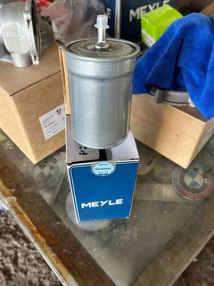 موجود جميع قطع غيار بي ام جمله ومفرد  مستخدم او جديد العنوان الناصريه السكان الصناعي مجمع البياتي موجود توصيل جميع محافضات العراق التواصل عبر الماسنجر والواتساب ***********
