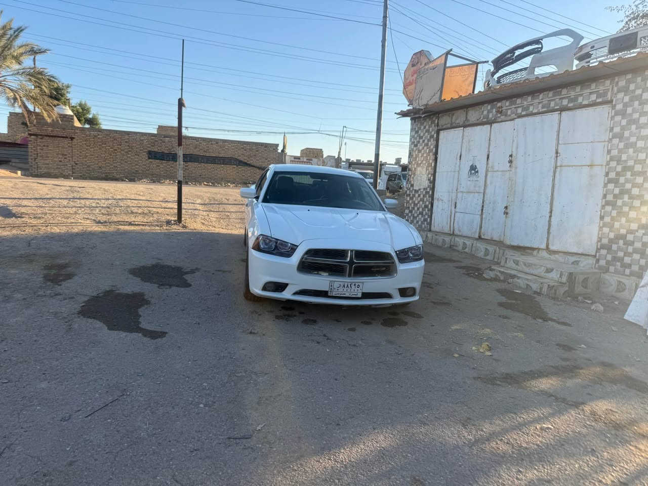 جارجر ٢٠١٣امريكي رقم بصره بسمي 
حادث جاملغ وبنيد مكان السياره ناصريه سوك الشيوخ 
*********** سوق الشيوخ, ذي قار
