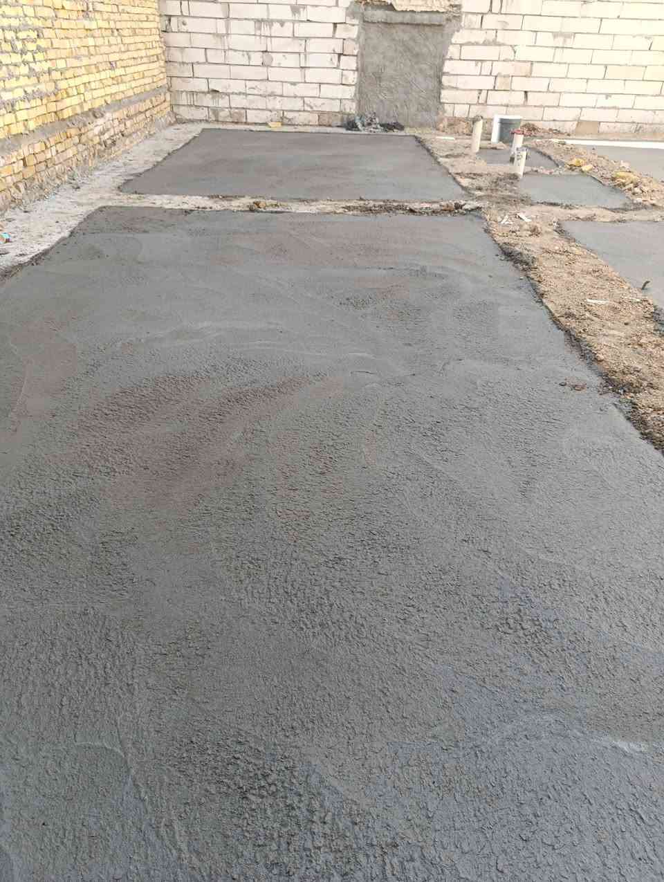 *********** السلام عليكم عملنا مستمر اي شخص محتاج صب رباط أو صب البيت من الداخل أو تسليطه سطح يرسلني كادر كامل من خباطه وعمال شغل نظيف ومرتب وتساب موجود في كل ***********
