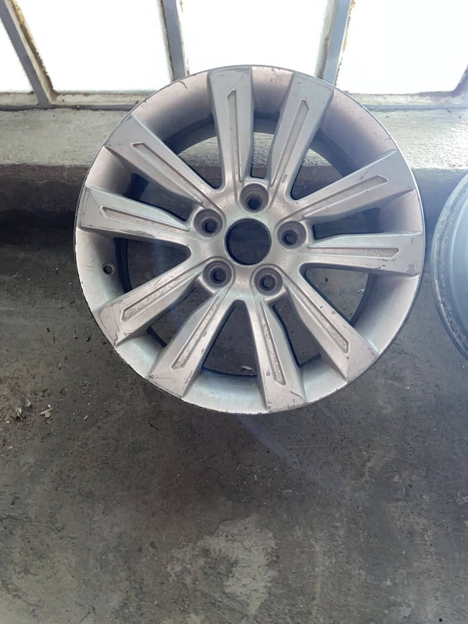 السلام عليكم ويل اوبتيما 2009  حجم 16 السعر 200 مكاني ناصريه مركز ***********
