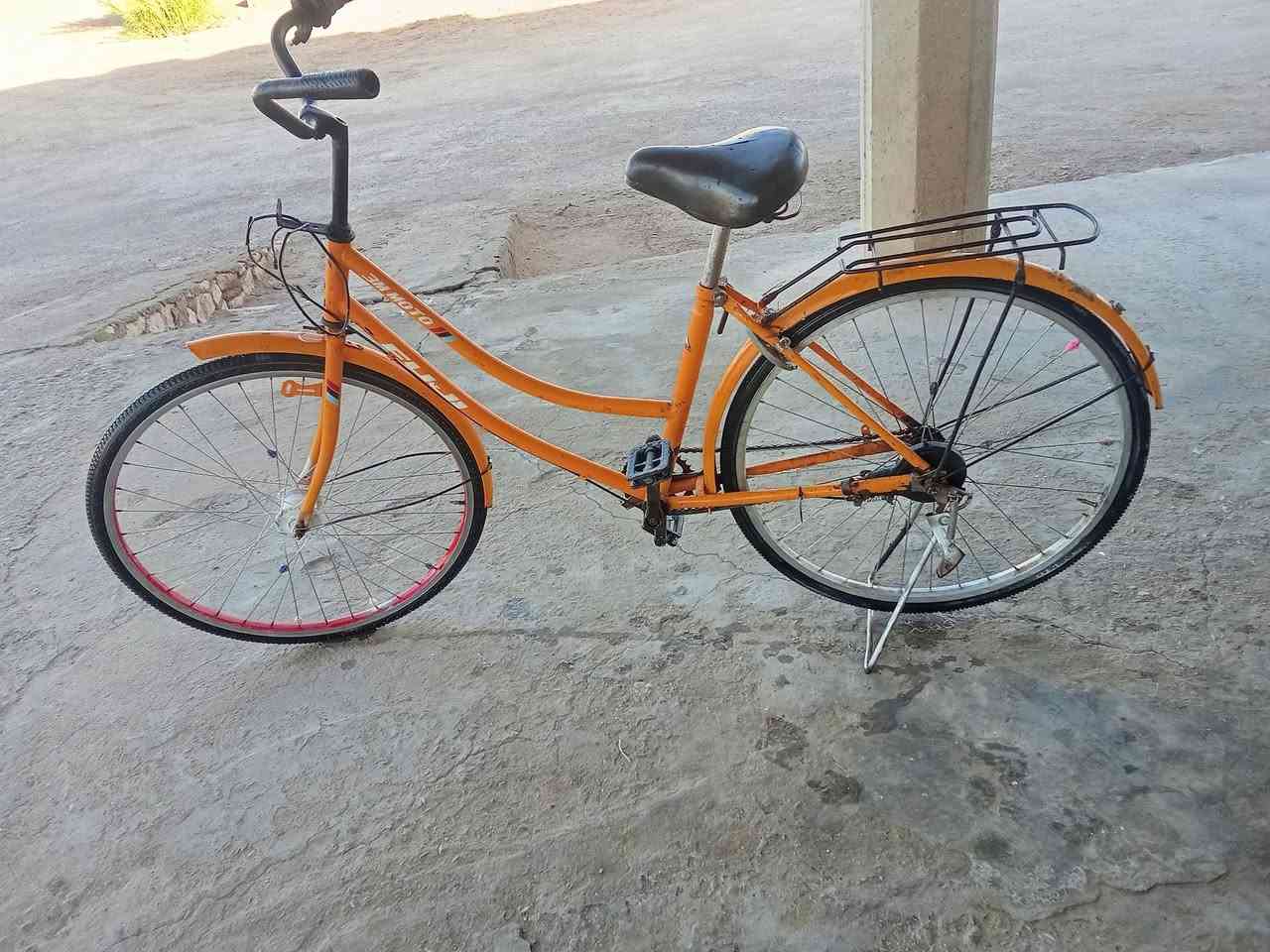 بايسكل للبيع حجم 26 سعر 40 وبي مجال


**إذا كنت صاحب هذا الإعلان وتريد حذفه لأي سبب، رجاءا أرسل رسالة إلى الدعم الفني**