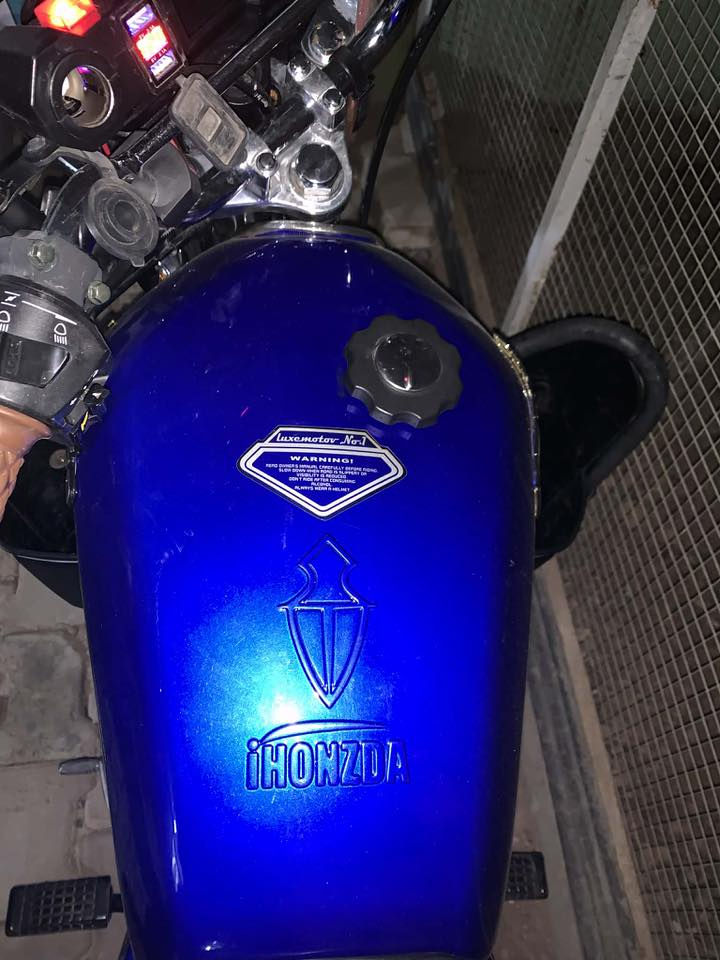 سلام عليكم للبيع دراجه نامي برو موديل 2025 لون مميز رقم كركوك مشروع وطني تحويل ثاني يوم دراجه جاهز من كلشي صندوق ستاند موبايل نقطه شاحنه موبايل زنون اضافي ٣ عدسات درع سعر مليون 850 وا بي مجال للاستفسار ***********
