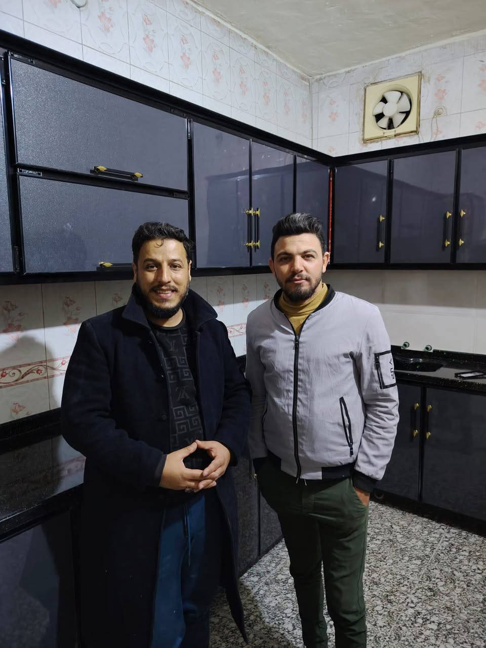 تم تنصيب كاونتر بابل المسيب حي المعلمين 
للعم الطيب جعفوري جعفوري بالخير عليكم عمي 
معمل ابن الحجي للالمنيوم  بخدمتكم احبتي الكرام 
بإدارة وإشراف هادي ابن الحجي 
***********
جاهز تغيّر شكل بيتك؟
لأن الجمال… يبدأ من التفاصيل!
معمل الدقّة، الاسم اللي صار
 يعني الفخامة، الإبداع، والإتقان.
مطابخ عصرية بخطوط ناعمة وتصاميم تسرّ النظر،
غرف نوم تنبض بالراحة والرقي،
 المكان يحكي ذوقك العالي.
هنا نشتغل على فكرة وحدة:
كل تصميم لازم يكون تحفة فنية.
عاشت الايادي استاذ سيف اكرم الجنابي
