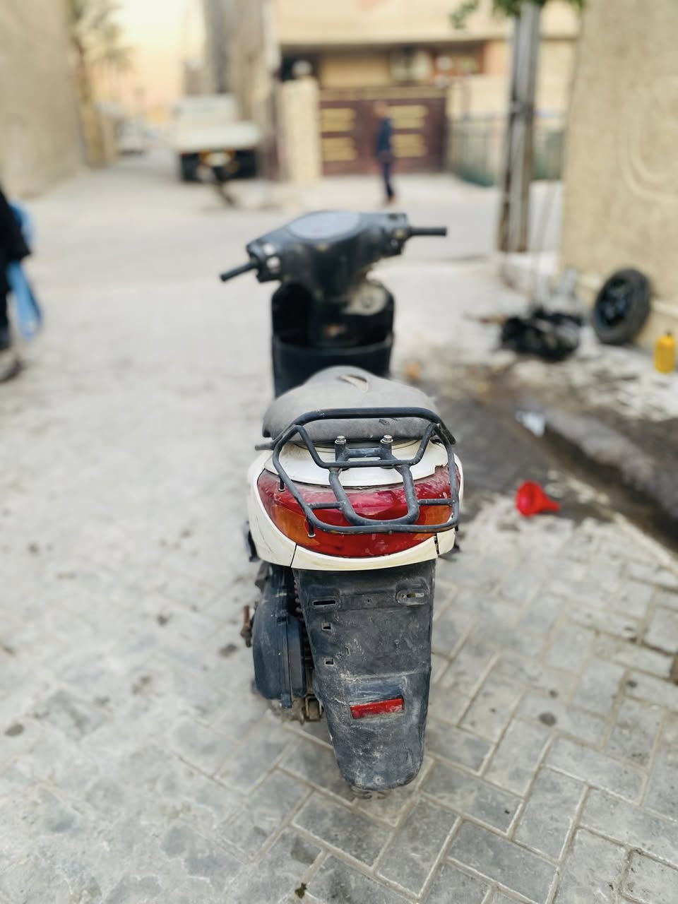 السلام عليكم دراجه بريز لايت عالي كابريتر الدراجه طافيه جفتت بعد عوزها ملف وصالنصه فقط أبيع كوم حديد السعر ٢٥٠ ألف وبيها مجال العنوان بغداد حي النصر الاستفسار خاص رقمي ***********
