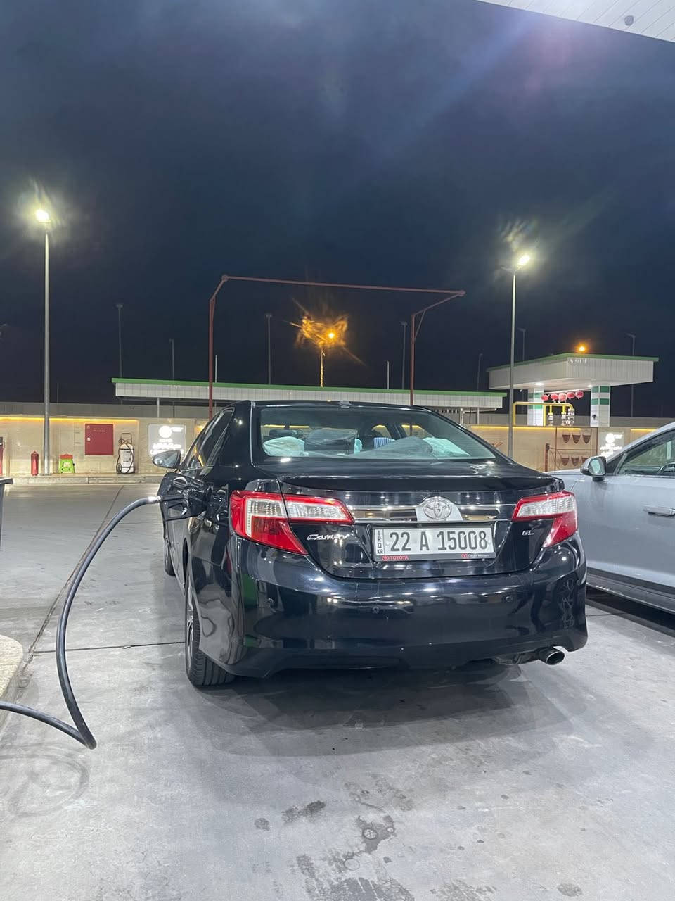كامري ٢٠١٥ خليجي 
مشي 228000
ثلاث  قطع صبغ 
موصفات 
١- حساسات 
٢-كامره 
٣-شاشه جديدة
٤- كشنات جلد 
٥- تثبيت سرعة 
٦- تحكم استيرن 
٧- تبريد تدفأ 
كير مكينة كفاله
السعر 135$ و بيه مجال للاستفسار اكثر ***********
