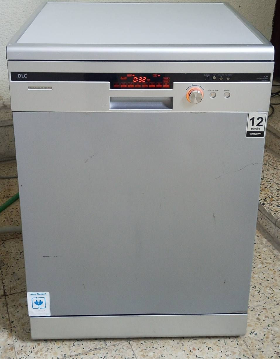 غسالة صحون ماركة DLC كوري اصلي 8 برامج 3 مرشات بدون اي عطل 160 الف الشراي فقط  يراسلني ماسنجر


**إذا كنت صاحب هذا الإعلان وتريد حذفه لأي سبب، رجاءا أرسل رسالة إلى الدعم الفني**