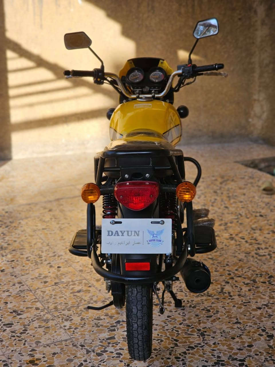 دايوان مديل 22 مكفوله شرط نضافه /95 
لل تصال ***********
