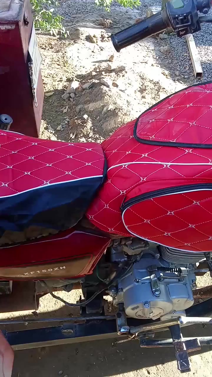 السلام عليكم
ستوتة للببع
السعر مليون ومية وخمسين الف 
موديل 14 محرك 
الشراي يتصل ***********
