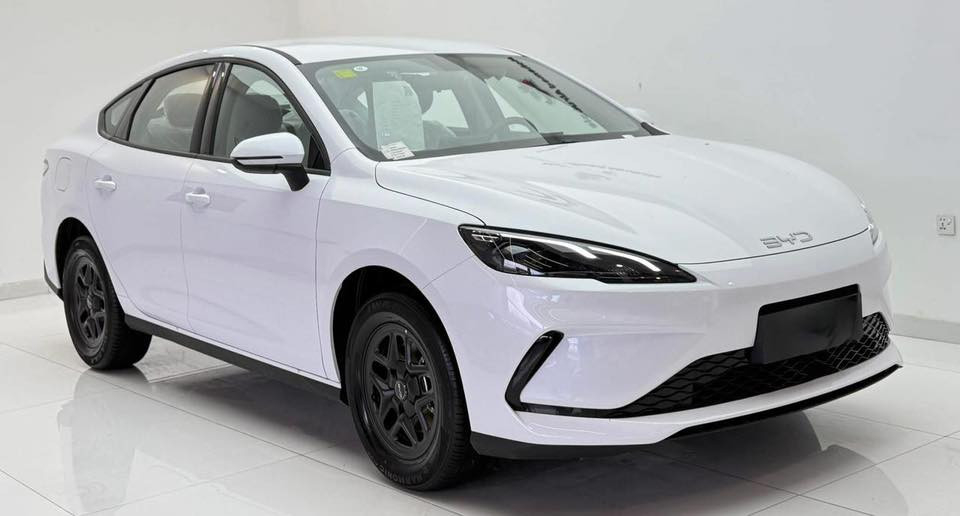 يعلن معرض الجواد
عن بيع سيارات BYD زيرو بل تقصيط 
المريح ٣٠٠ الف عراقي شهرياً سارع بالحجز 
قبل نفاذ الكمية 

للاستفسار الاتصال 

خدمة العملاء :- *********** 📞

المبيعات :-  ***********    📞
