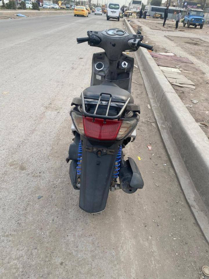 السلام عليكم هاي الدراجه مكفوله كفالهه عامه برغي منهه ما مفتوح الدراجه نوزل مكاني بغداد ام الكبر والغرلان السعر ***********خاص رقمي
