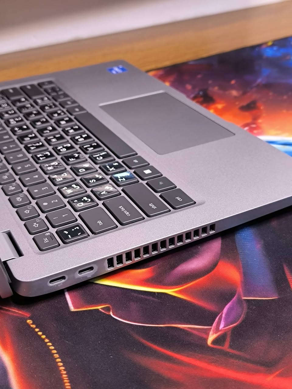 💻 Dell Latitude 5430 | الجيل 12 الحديث 🚀
جهاز عملي جداً، خفيف الوزن، وأداء جبار يناسب (الدراسة، العمل المكتبي، البرمجة، وإدارة المحلات).
✅ المواصفات:
 * المعالج: Intel Core i5 (جيل 12) فئة U.
 * الرام: 16GB DDR4 (قابل للتطوير).
 * الهارد: 512GB SSD M.2 (سريع جداً).
 * الشاشة: 14 بوصة Full HD بدقة عالية.
 * البطارية: أداء ممتاز يدوم طويلاً.
💰 السعر: 500,000 ألف دينار 
 🚚 توصيل متوفر لكل العراق 5 الف فقط.


**إذا كنت صاحب هذا الإعلان وتريد حذفه لأي سبب، رجاءا أرسل رسالة إلى الدعم الفني**