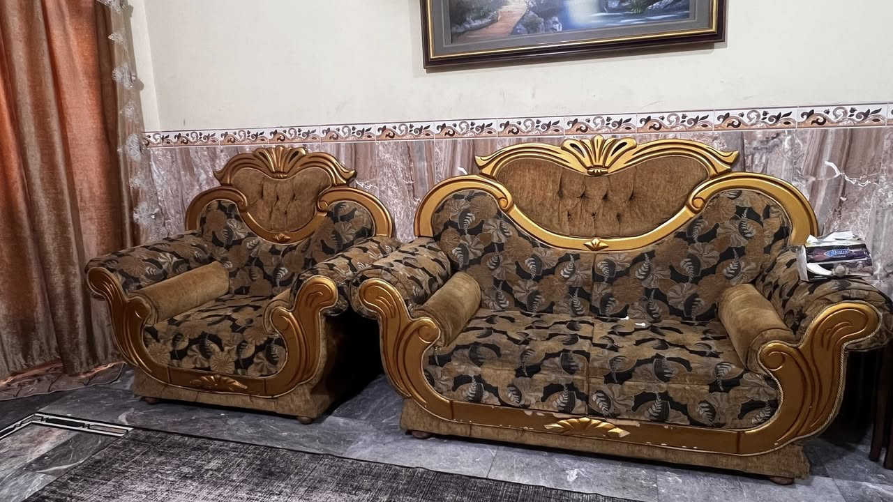 تخم عراقي 10 مقاعد ضرر بسيط جدا 
مستعمل ونضيف سعره مناسب 
270 ومكان مدينه الصدر


**إذا كنت صاحب هذا الإعلان وتريد حذفه لأي سبب، رجاءا أرسل رسالة إلى الدعم الفني**