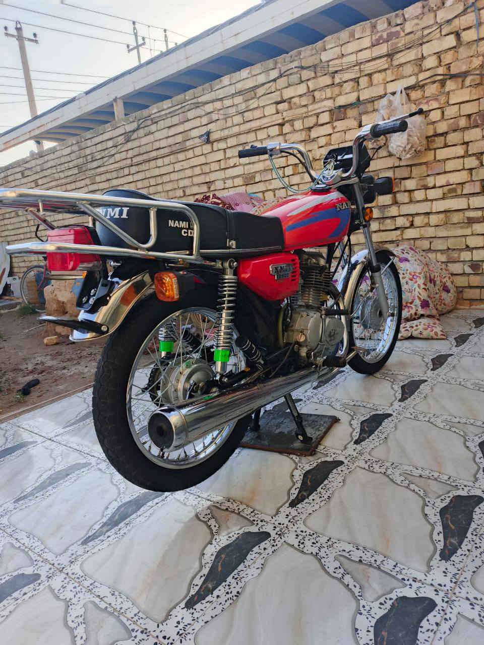 سلام عليكم  دراجه ايرانيه للبيع هاذ رقم راعيهه  عده واتساب ***********
