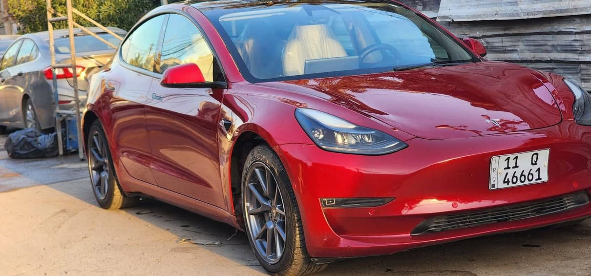 السلام عليكم
تسلا 3 موديل 2023 
تك ماطور 
اللون احمر داخل ابيض 
السعر 18.000$ بي مجال 
بيع او مراوس حسب نوع السياره 
السياره كامله بدون نقص 
صدر مبدل جديد 
للاتصال ***********
يتوفر واتساب
