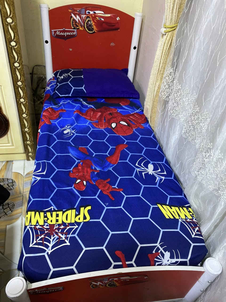 سرير طفل للبيع جديد
وياه دوشك ضغط بالجيس


**إذا كنت صاحب هذا الإعلان وتريد حذفه لأي سبب، رجاءا أرسل رسالة إلى الدعم الفني**