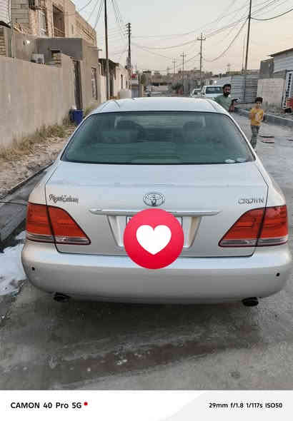 اللهم صلي ع محمد وال محمد
 تيوتا كراون شاهينه مديل 2005 بصمه رصاصي
 جام تحكم بلبصمه يصعد وينزل
 ستيرن تحكم كهربائي
2 دكم كرستال 
داخل  رصاصي
اربع كشنات كهرباي
شاشه تلفزيون
فول تحكم سترين
ويل وتخم  تاير بلادي نفطي
مكينه جبيره شاصي 182
  سياره كص قماره 
شغل درجه اول جديده طك كارتون شرط 
السياره ادوات 
 السعر 48 بيه مجال قليل 

 رقم تلفون ***********
