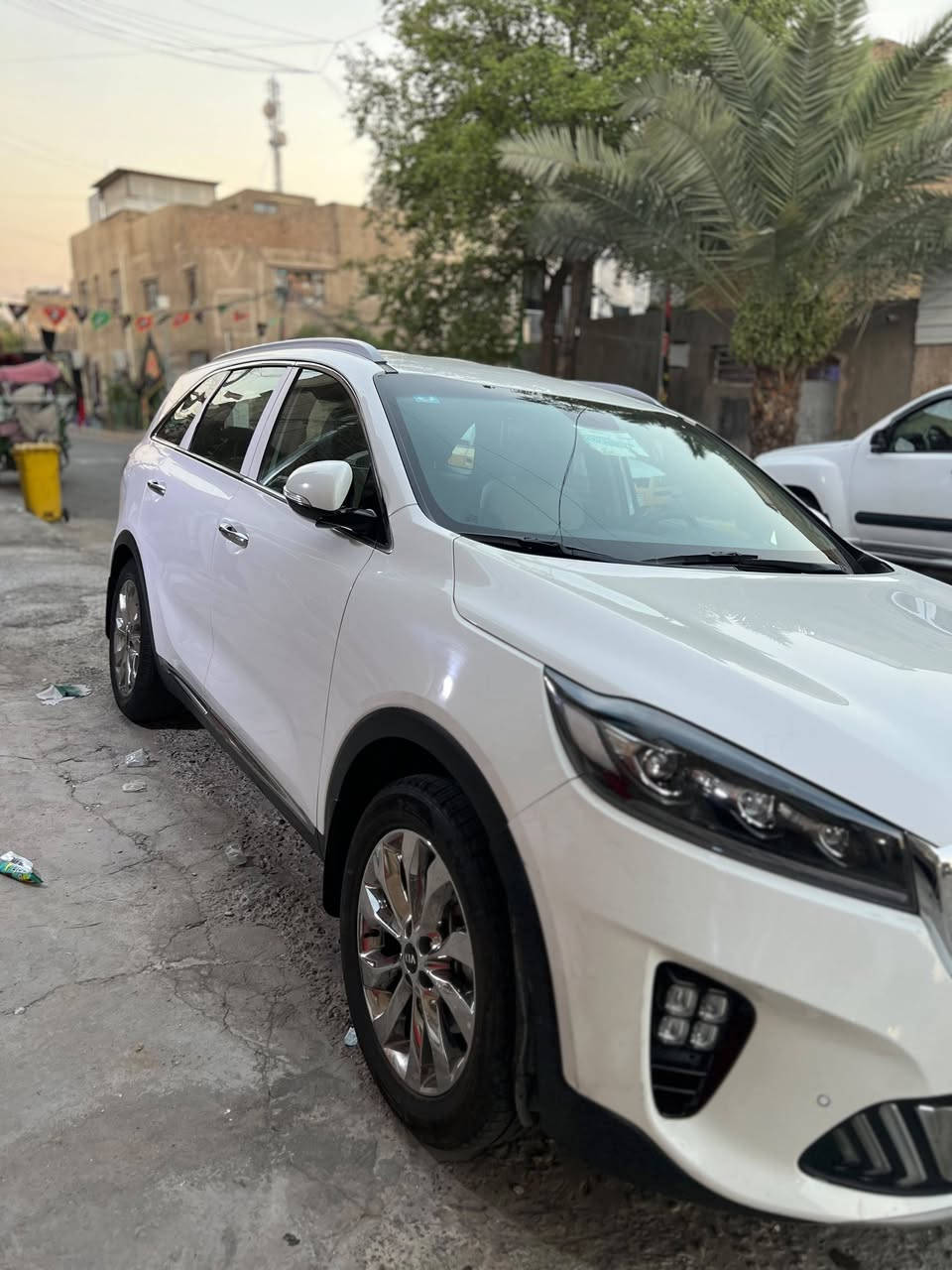 من رخصت الادمن عندي سورنتو موديل 2020السيارة خير من الله  بغداد***********
