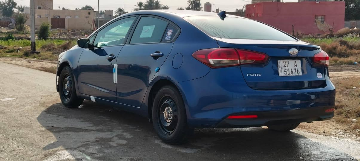 فورتي 17 امريكي مكينة 2000 دوش كير AT  ماشيه 141 رقم ذي قار دولي حادثها جاملغ ايمن جهة العبري مبدل. خشم البرانكيت تصليح بالعراق جاملغ جهة السائق صبغ صور الحادث بالمنشور جاهزه من گير ومكينه وحداديه وتبريد وتايراتت
مكاني الشطرة. للأستفسار ***********
