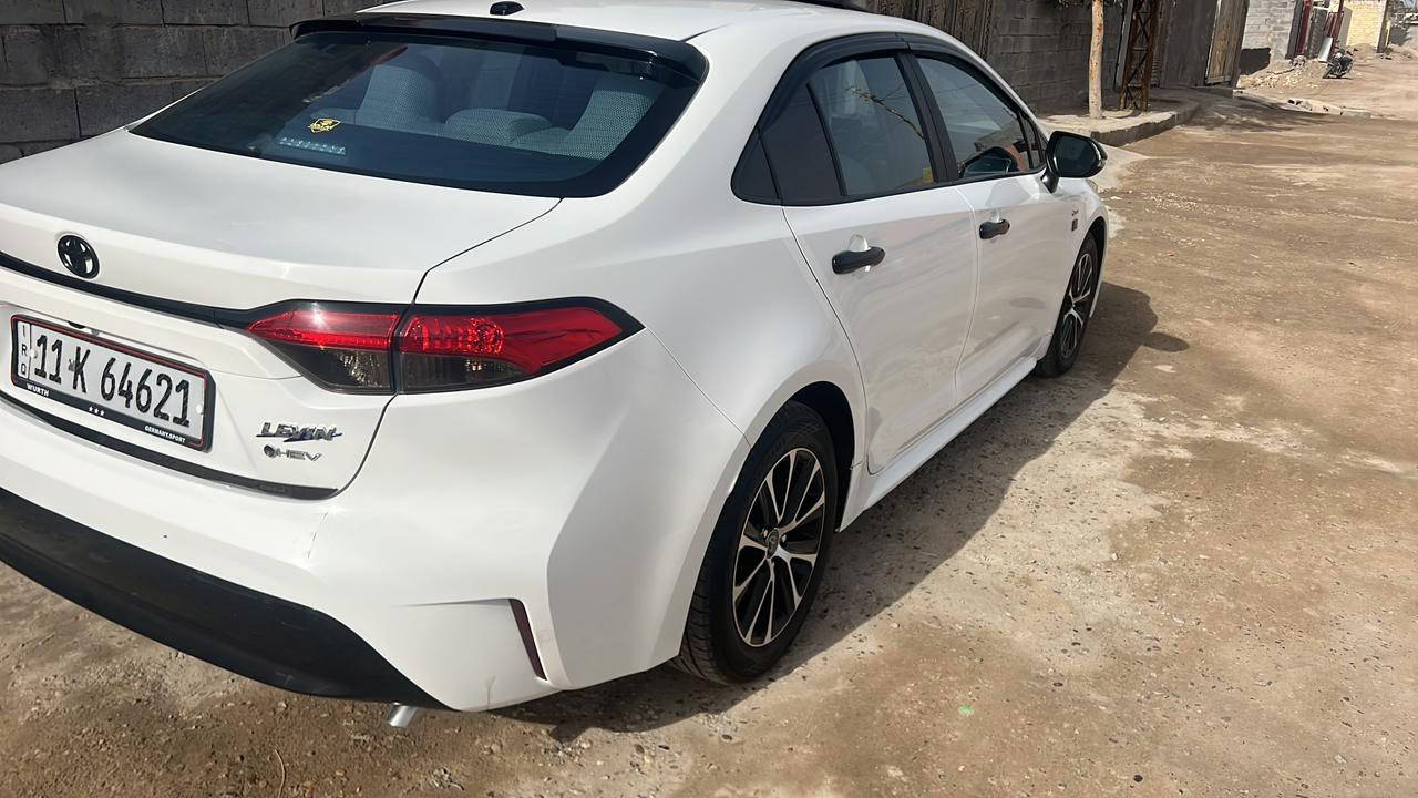 السلام عليكم
للبيع فقط
كورلا هايبرد 
موديل 2025
فول مواصفات مايحتاج اذكرهه 
مدوشمه كشانه وكاعيه وسفاري بلنواب 
سياره على وضع الوكاله
بس بيهه طخه بصيطه اثر ماطور 
بذيل الجاملغ الامامي 3 اصابع
ماشيه 37
بسمي تحويل ثاني يوم 
السعر 147 وبيهه مجال بصيط 
المكان الفلوجه 
للاستفسار الاتصال على الرقم 
***********
***********
او تساب
