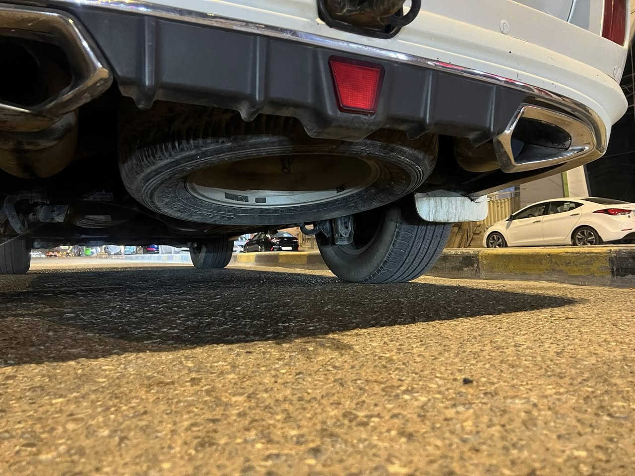 لاندكروزر 2008سعر ٢٥٠وبيه مجال لاستفسار ***********
