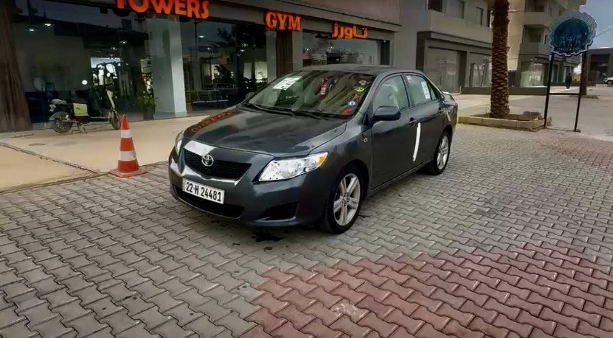 السلام عليكم
كورلا 2010
*صبغ ٣قطع بدون دواخل 
*رقم دولي جديد
*هزه جديد 
*كير +محرك شرط 
*صدر جديد 
*تايرات جديد
*شاشه + جام كهرباء 
*العنوان صلاح الدين سامراء
السعر 105 بيها مجال بسيط 
*رقم الهاتف ***********
