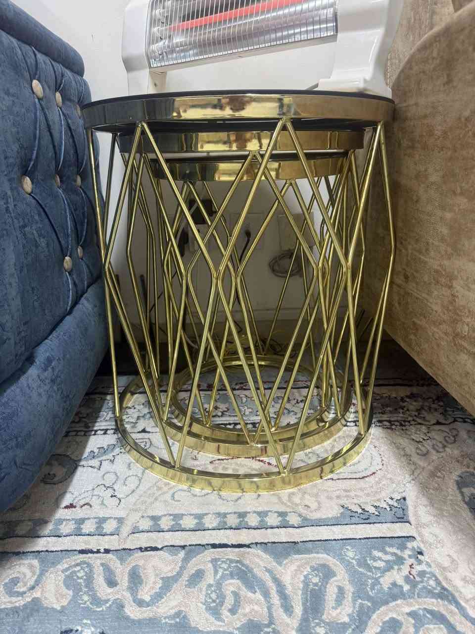 اثاث للبيع
***********
