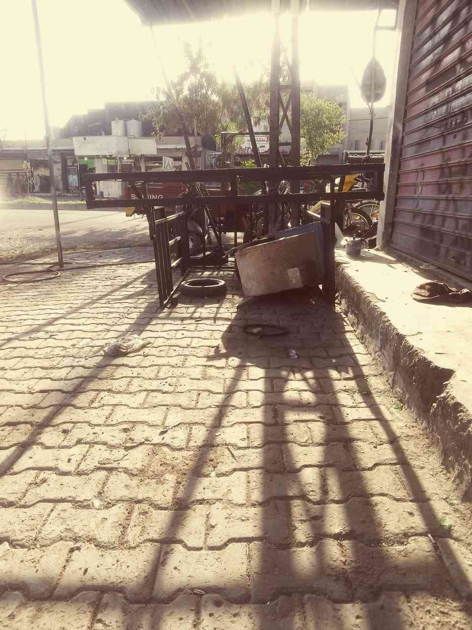 جنج سليماني لبيع 80

وبي مجال قليل العنون حي نصر كركوك***********
