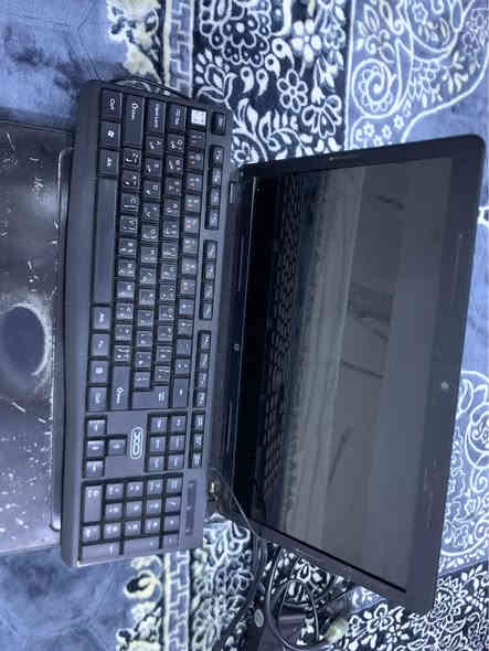 لابتوب hp يشتغلالشاشة وبي هاردات عدد 2
الماذر بورد عاطل + ويا كيبورد خارجي
السعر 70 وبي مجال شراي راسلني خاص او على الرقم *********** كركوك
