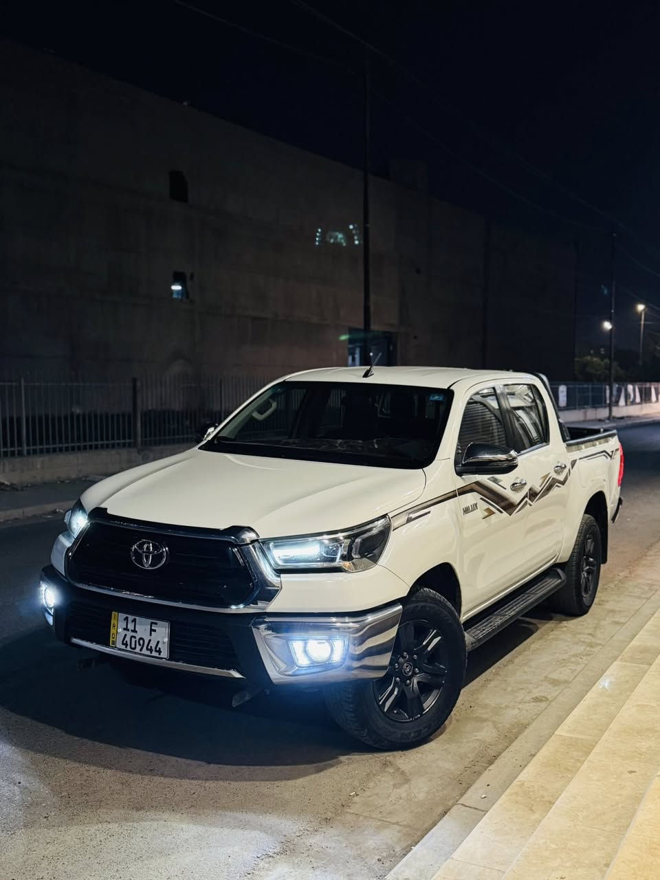 السلام عليكم
هايلكس 2024 
رقم بغداد الدولي تحويل مباشر
ماشيه70 الف
المواصفات بصمه تبريد قطعتين شاشه كبيره
باقي المواصفات معروفه
بيه تبديل الجاملغ الامامي وكاله اثر طخه بسيطه جداً
السعر320 وبيه مجال بسيط
للاستفسار ***********
***********
