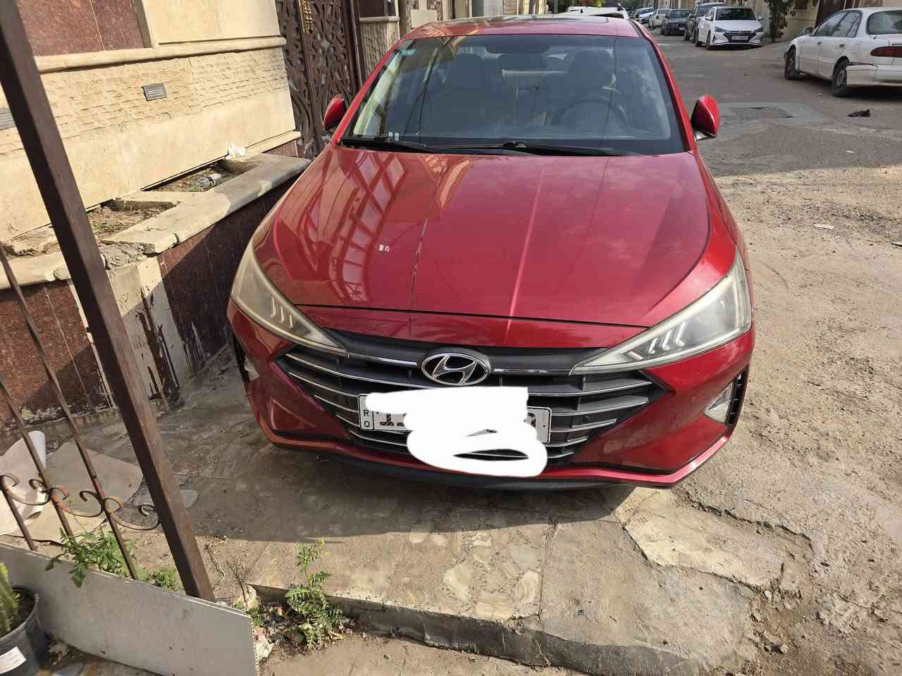 النترا 2020 خليجي مكفوله السياره فول مواصفات مكينه ٢٠٠٠ دوش السياره استخدام شخصي للتواصل *********** فقط عل رقم ما اجاوب خاص اني مكلف بل نشر فقط
