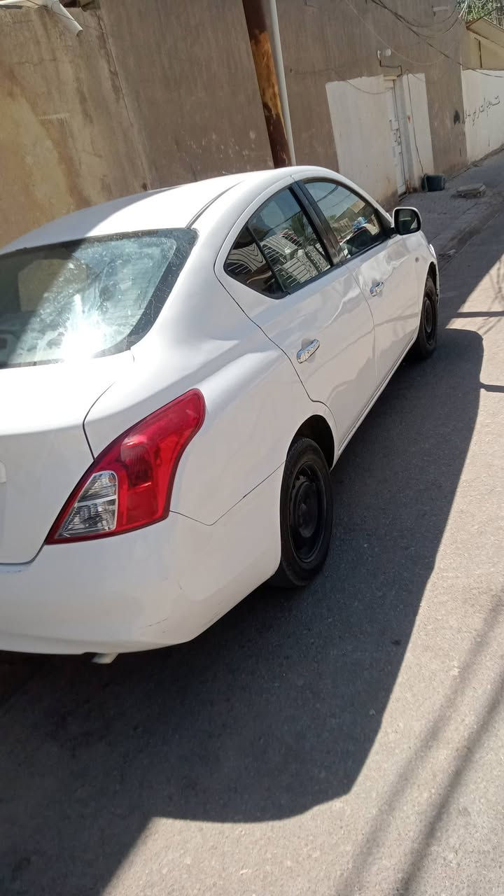 عندي نسان هندي جديده كلش كير مكينه حدديه تخم تير جديد تبريد ثلج متوام ودولي مكاني نجف سياره كصه وحده فقط موكصتين ***********
