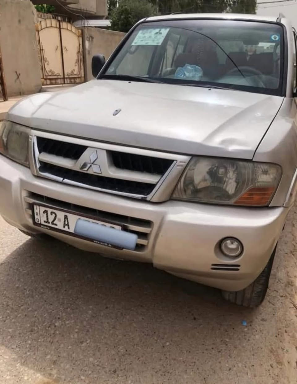 السلام عليكم 
باجيرو 2004
رقم نينوى  الجديد
مصبوغه حزام
محرك 3000
مكاني بغداد 
للاستفسار 
***********
***********
