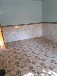 بيت • ١٠٠م • شارع طارق الخيكاني