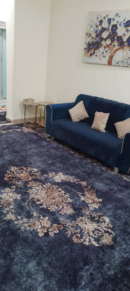 مسا الخير والعافية عليكم عندي تخم ٨مقاعد نظيف ٩٥%اخو جديد اريد ابيعه  سعر ٢٢٠ألف  ترى جديد


**إذا كنت صاحب هذا الإعلان وتريد حذفه لأي سبب، رجاءا أرسل رسالة إلى الدعم الفني**