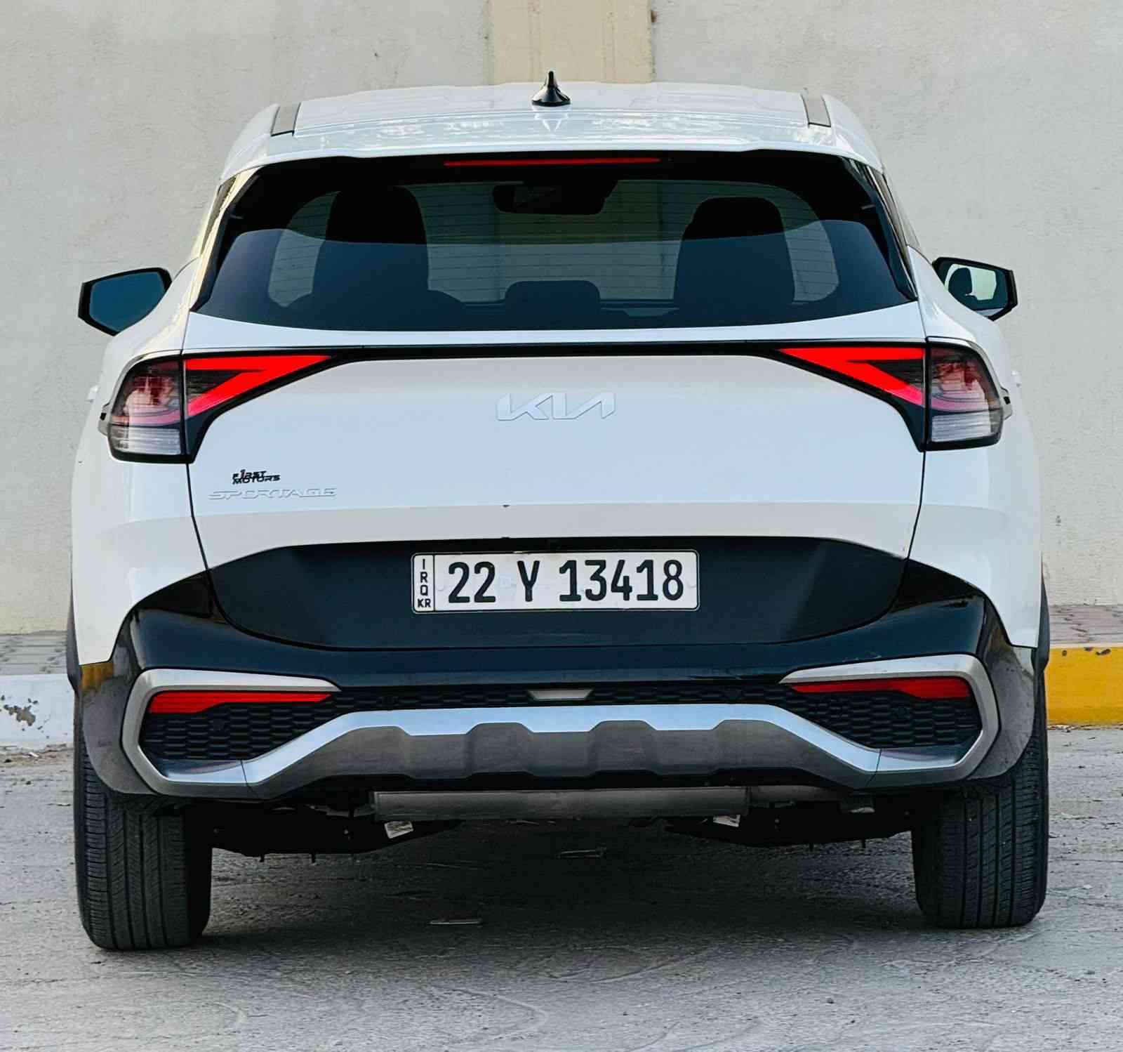 سلام عليكم سبورتج للبيع موديل 2023 سيارة رقم اربيل باسمي سيارة جديدة كلشي على وضع الشركة مكان السيارة بغداد 
الاستفسار وات ساب 
***********
