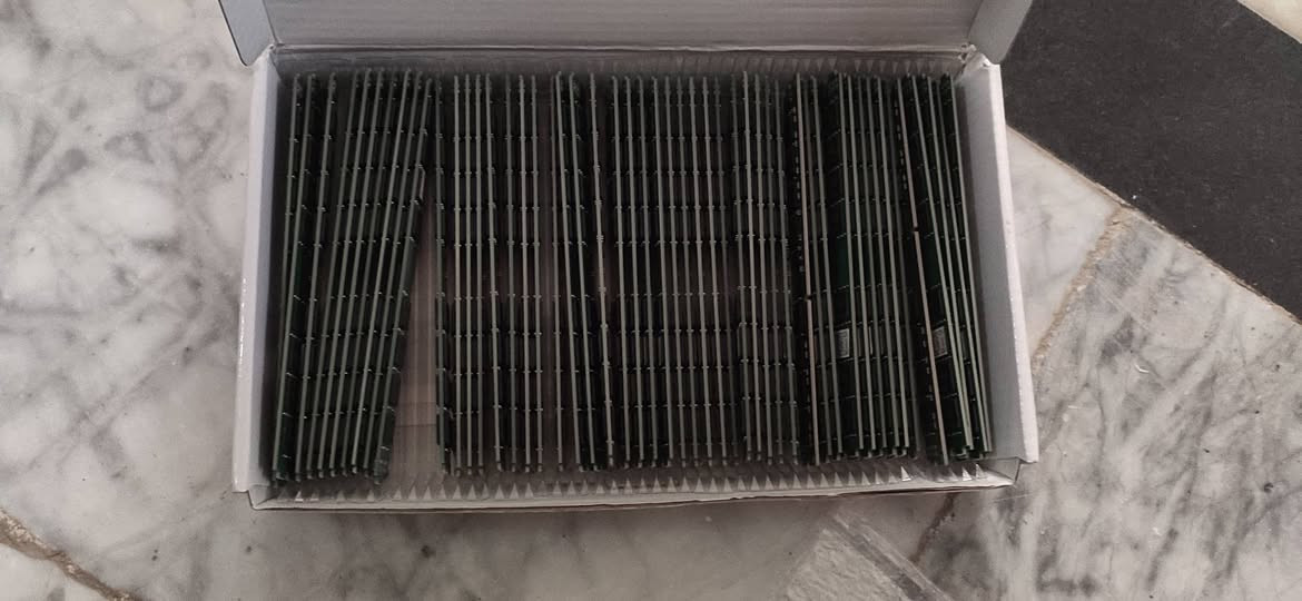 المفرد القطعة 4 اقل كمية 10 
اللي يريد الكمية كلها يتواصل واتساب اسعار مناسبة
***********
