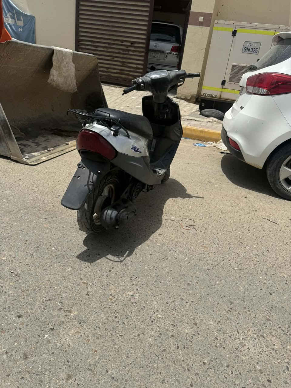 سلام عليكم دراجه بيجي لبيع  حاوي. دراجه  سعر 700وبيه مجال  أو مراوس منغولي فقط


**إذا كنت صاحب هذا الإعلان وتريد حذفه لأي سبب، رجاءا أرسل رسالة إلى الدعم الفني**