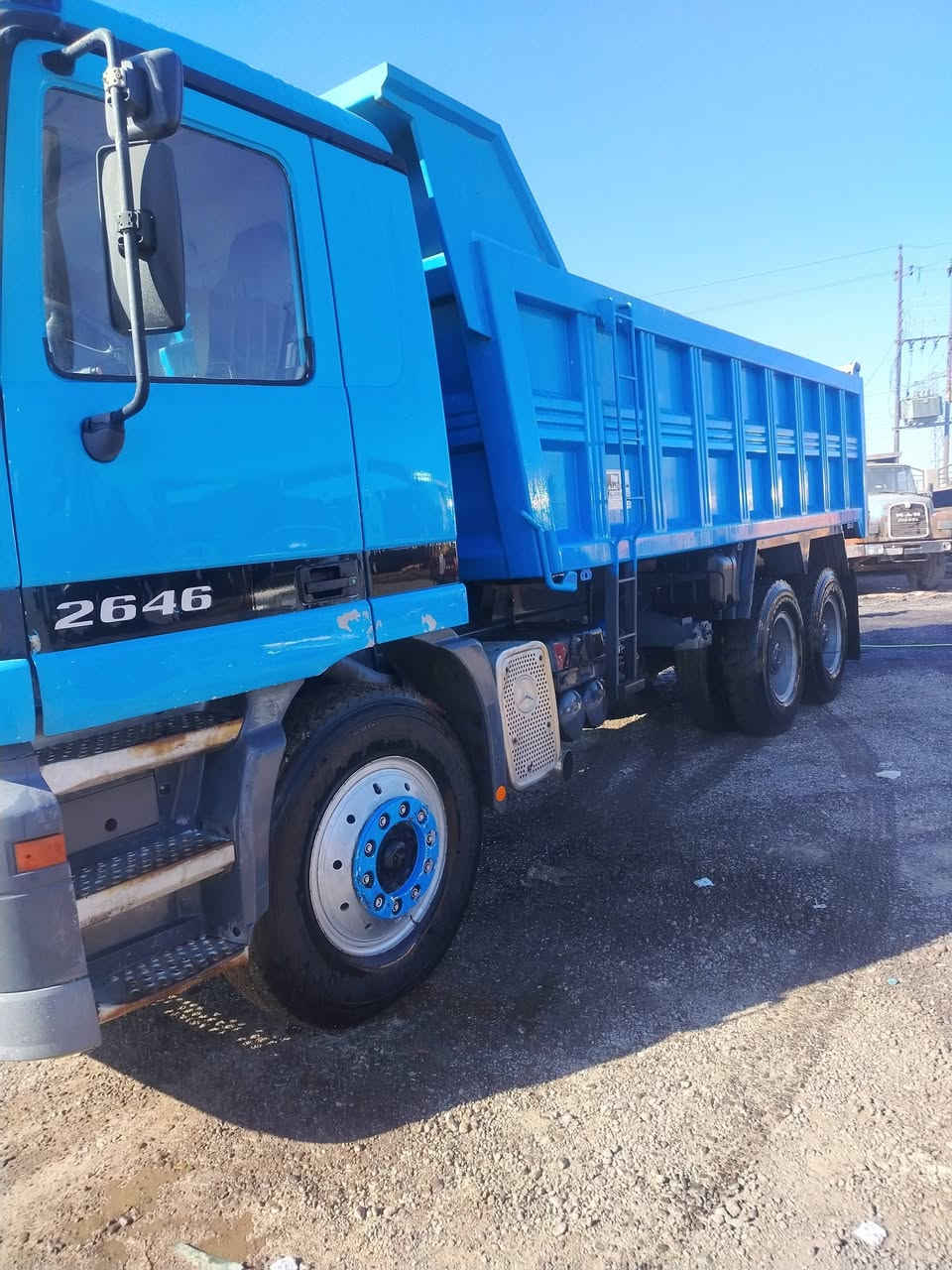 اكتروز موديل ٢٠٠٣
محرك ٦ كير ٢٤٠ كهربائي

مجموعه جيف
بدي جعب مايلر 
تحويل مباشر

العنوان معرض الفرات بغداد التاجي مجاور الحي الصناعي

للاستفسار

***********

***********
