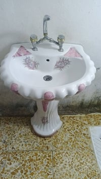 دواليب • للبيع