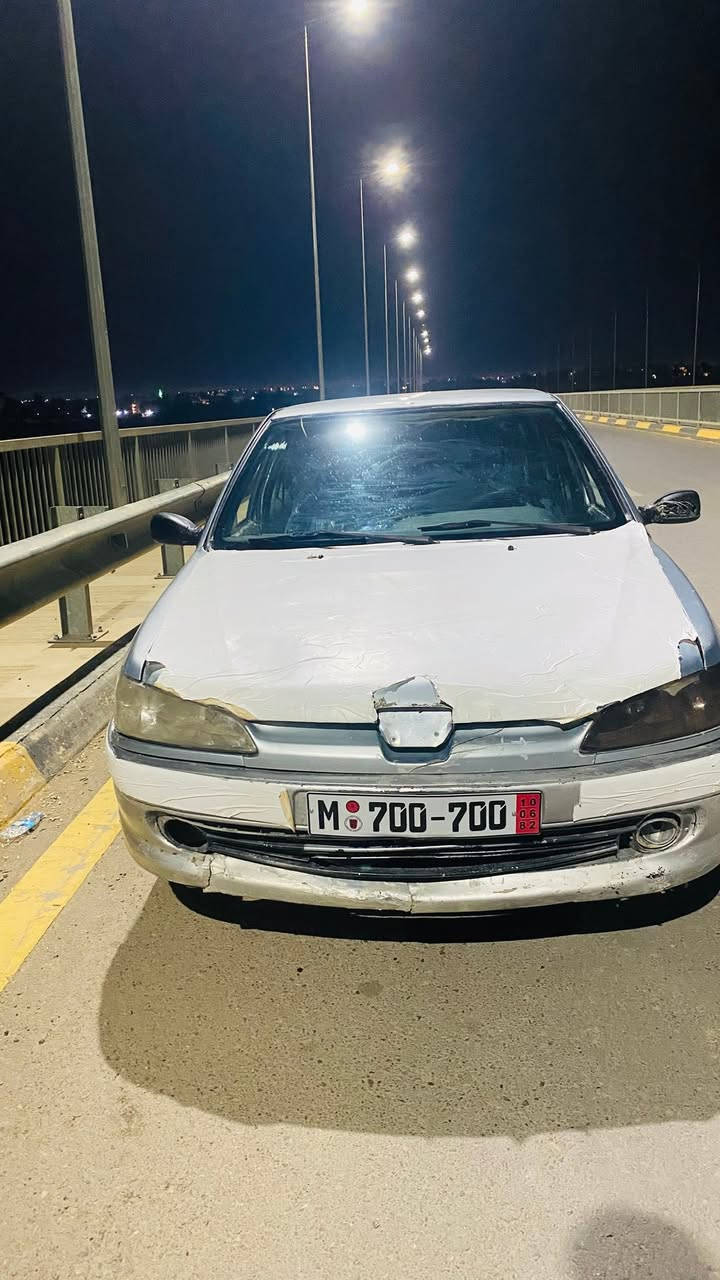 السلام عليكم
بيجو 306السياره شغاله ما بيها شي ابيع كوم حديد 10$وبيها مجال متواجد ع فيس


**إذا كنت صاحب هذا الإعلان وتريد حذفه لأي سبب، رجاءا أرسل رسالة إلى الدعم الفني**