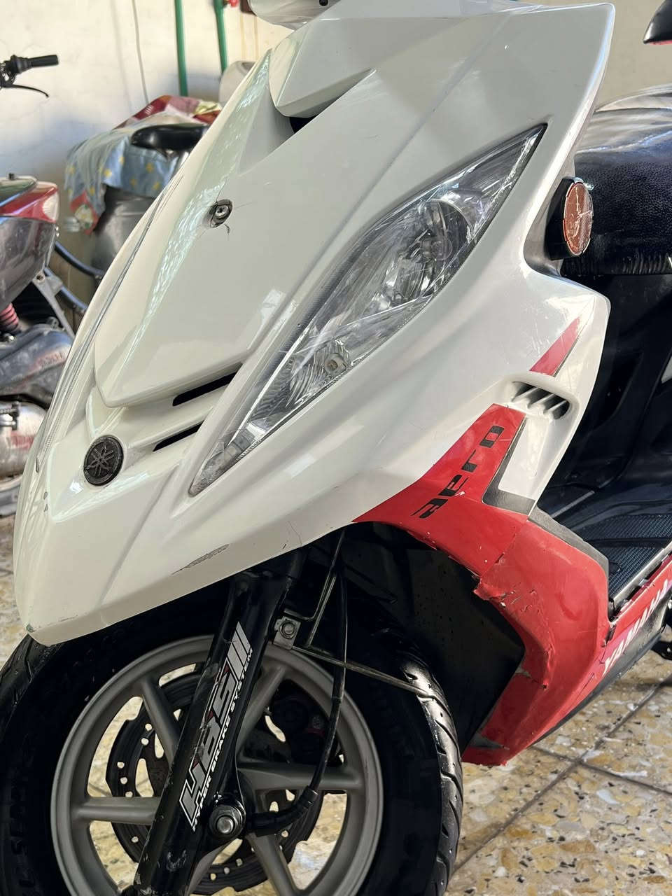 السلام عليكم GtR.للبيع الدراجه شوفت عينك بس الكفر مشخط مكفوله مكينه + الدراجه بيها كلجات رياضيه السعر 900 مكاني بغداد الغزاليه ***********واتساب فقط
