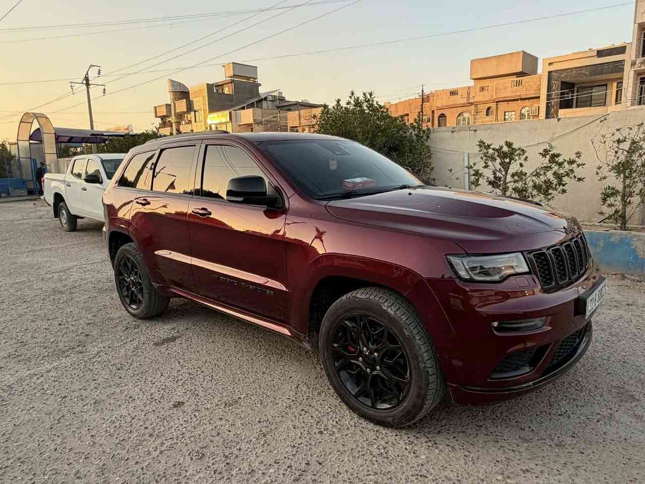 للبيع فقط جيب s موديل 22 خليجي وكاله هارلم معروفه مواصفات s فول الفول داخل احمر رادار امامي جانبي ماشيه 60 كيلو رقم شمالي تحويل ثاني يوم مغلفه بي دي إف اصلي ضمان ومظلله وبيهه باج تظليل سنوي مكفوله كفاله عامه من كل شي السعر 34 وبيهه مجال بسيط جدا مكان السياره بغداد 
***********
