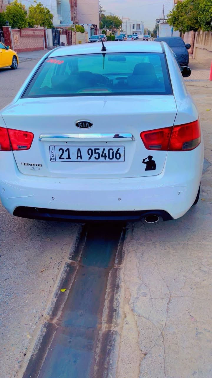 سلام عليكم كيا سيراتو موديل 2012 ماشيه225 الف حقيقي مكينه 1600 دوش رقم سليمانيه بسمي دولي وسنويه نافذه الغايه 2028 شرط تحويل او وكاله جاهزه من كلشي تخم تاير شرط مكينه وكير
الموصفات فول واحد على واحدبس كشن مو جلد  بصمة .بصمه تشغيل.
ابواب سلايت تبريد بيانو شفتات ستيرن تحكم سترين حساس خلفي اشاير بالمري مري شفط يدات نيكل داخل وخارج ويل كب كروم حجم 17 عدد 5 سونار كدام العين سياره كلش حلوه مكان سياره كركوك
السعر 112
رقم تلفون
***********
