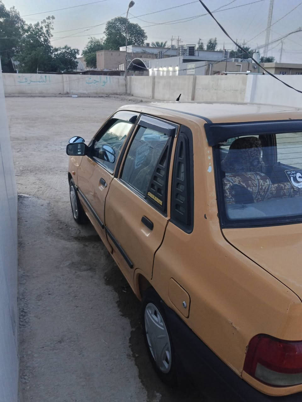 السلام عليكم سايبه للبيع موديل 12 سنويه ال 29 سياره جاهزه علئ اخر حبايه كبل للشارع ماتصرف عليه ولا ربع حته تبريد شغال رقم انكليزي مكاني النجف كوفه عباسيه
للتواصل *********** بي واتساب اذا اكو مراوس حسب القناعه
